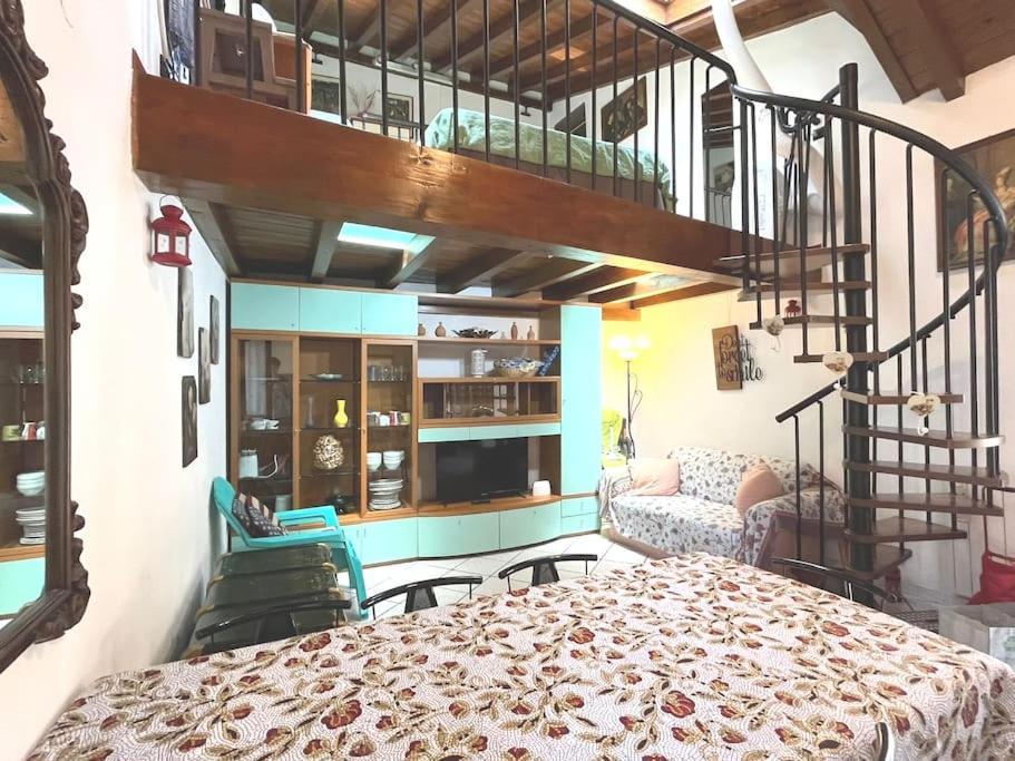 Apartment Family&group Attic Late Check-in Free Luggage