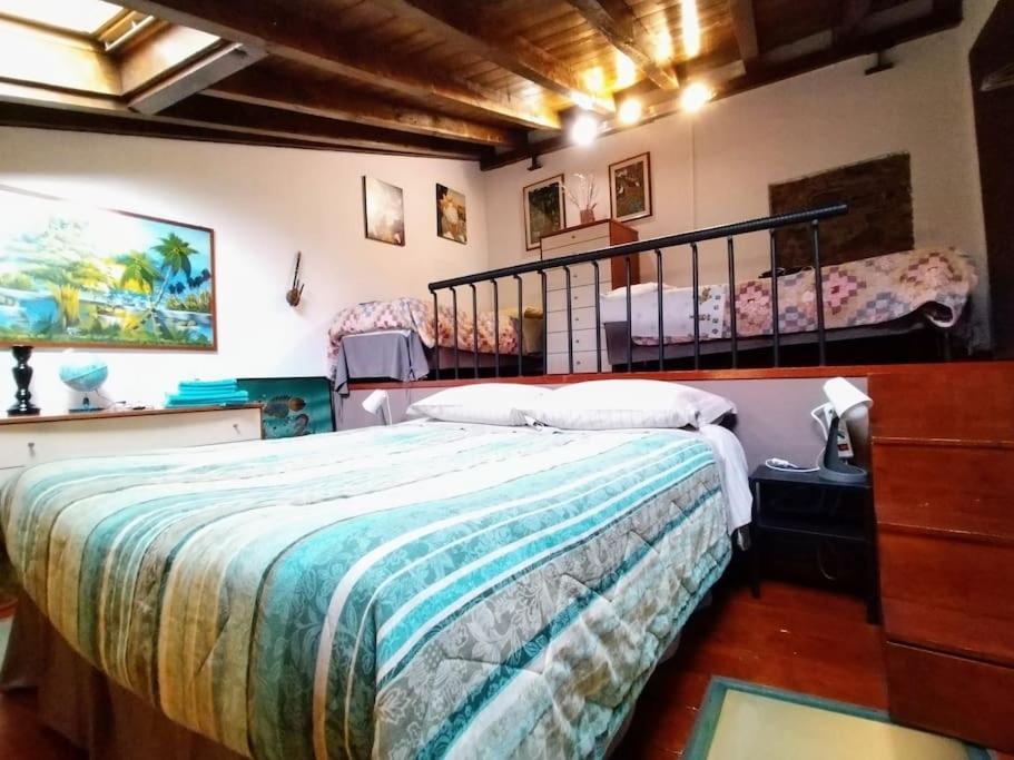 Family&group Attic Late Check-in Free Luggage * Como