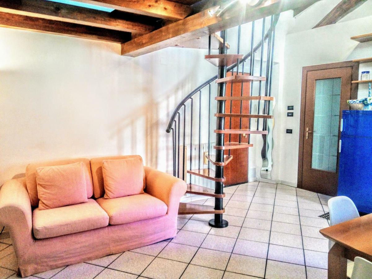 Family&group Attic Late Check-in Free Luggage * Como