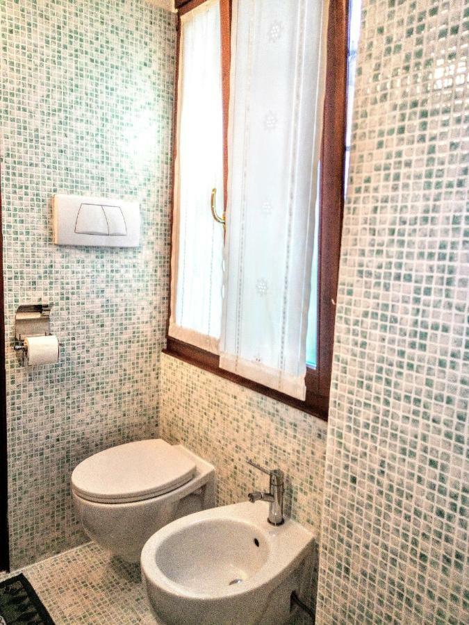 Family&group Attic Late Check-in Free Luggage Apartment *